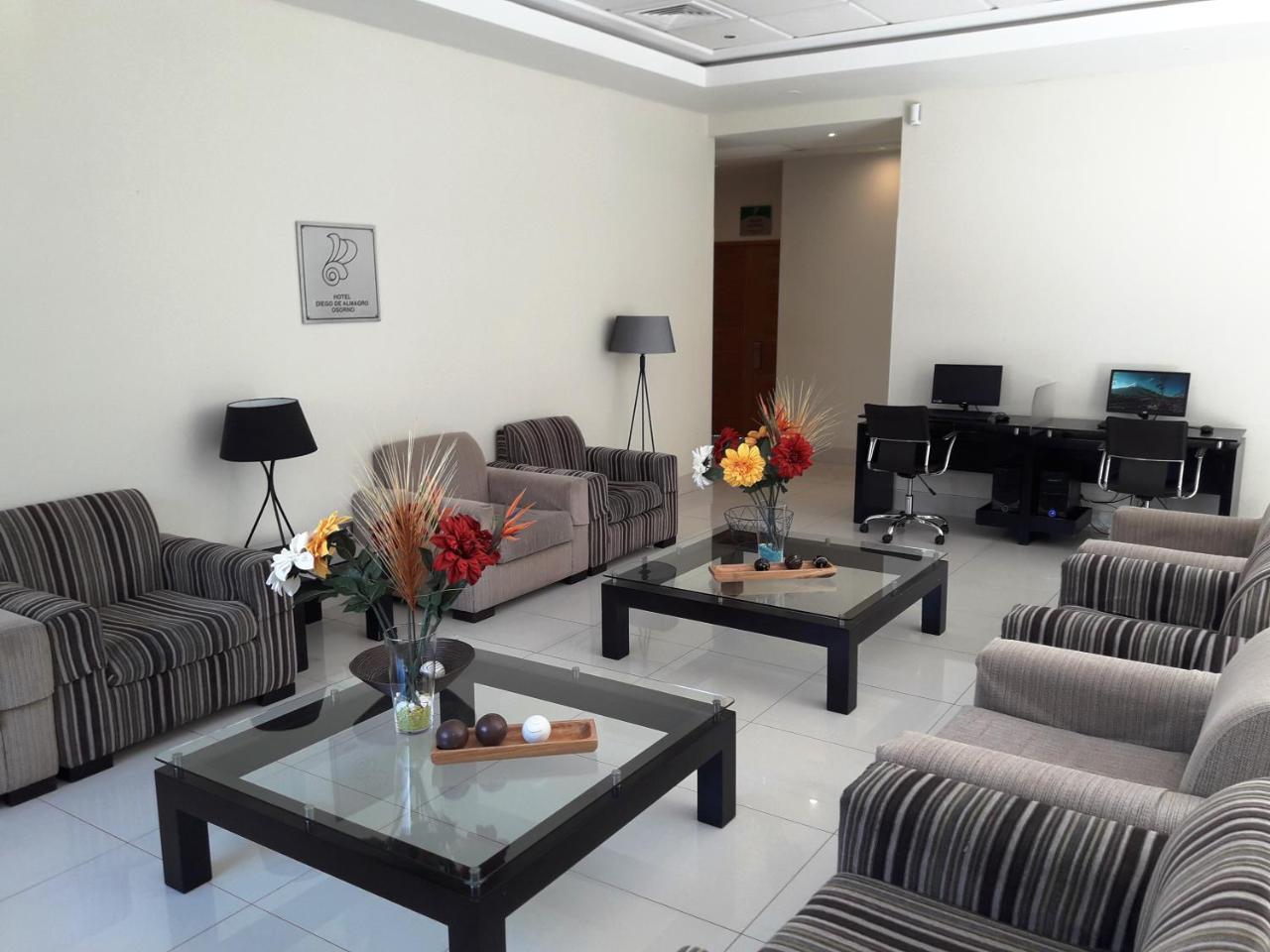 Hotel Diego De Almagro 奥索尔诺 外观 照片